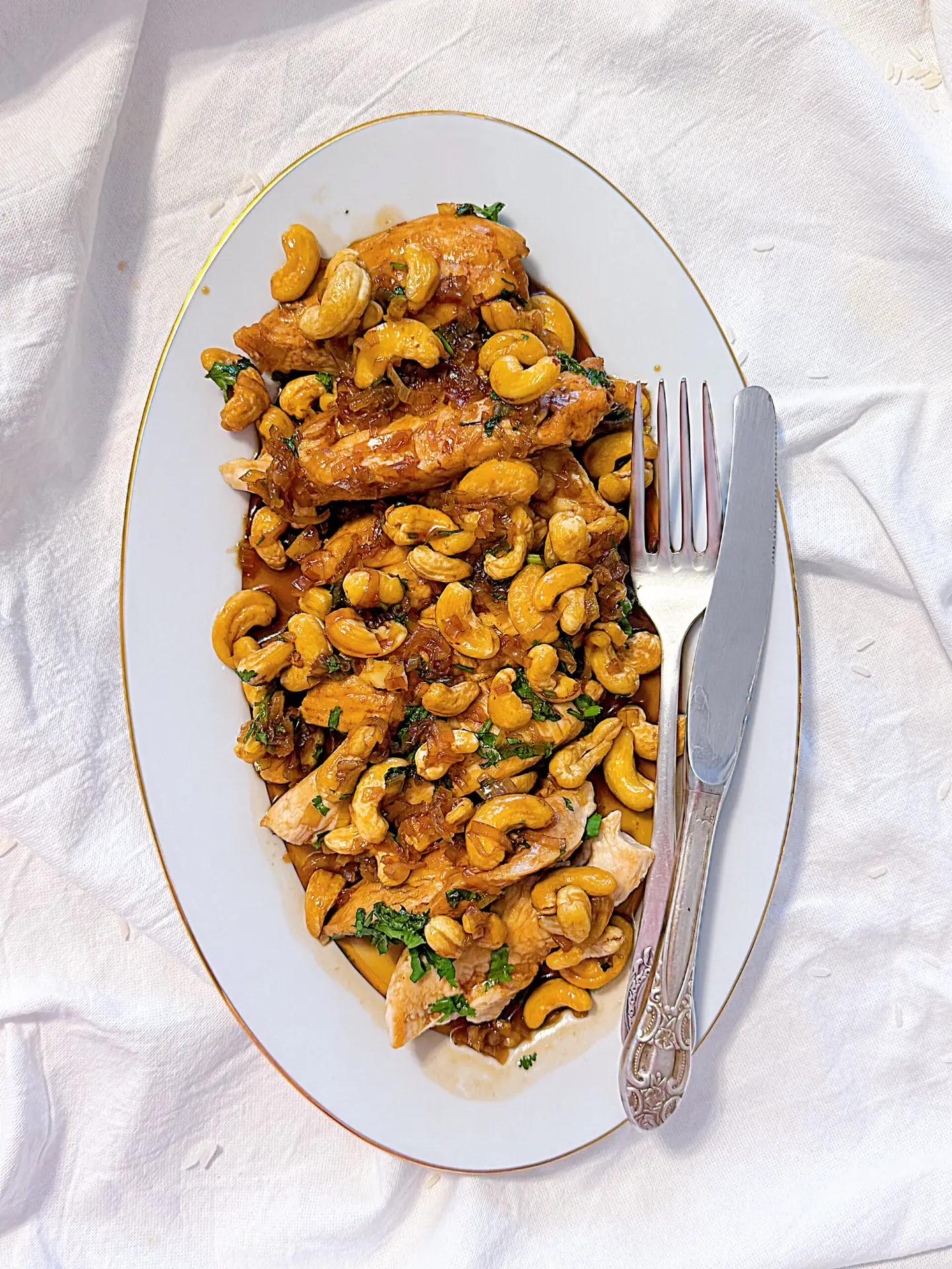 Куряче філе з горіхами кешʼю