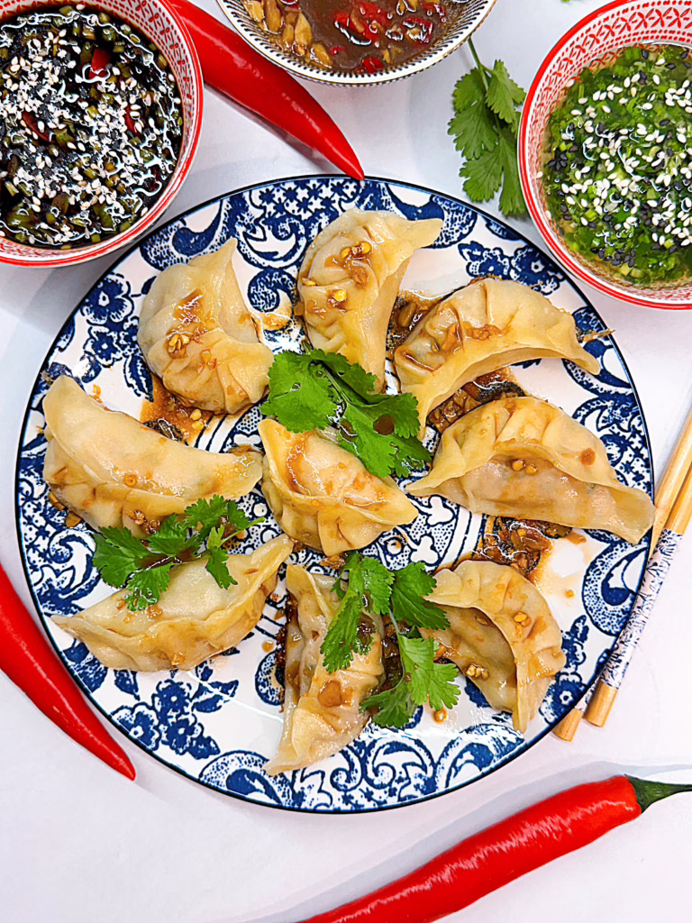Китайські пельмені Цзяоцзи (饺子, jiǎozi)