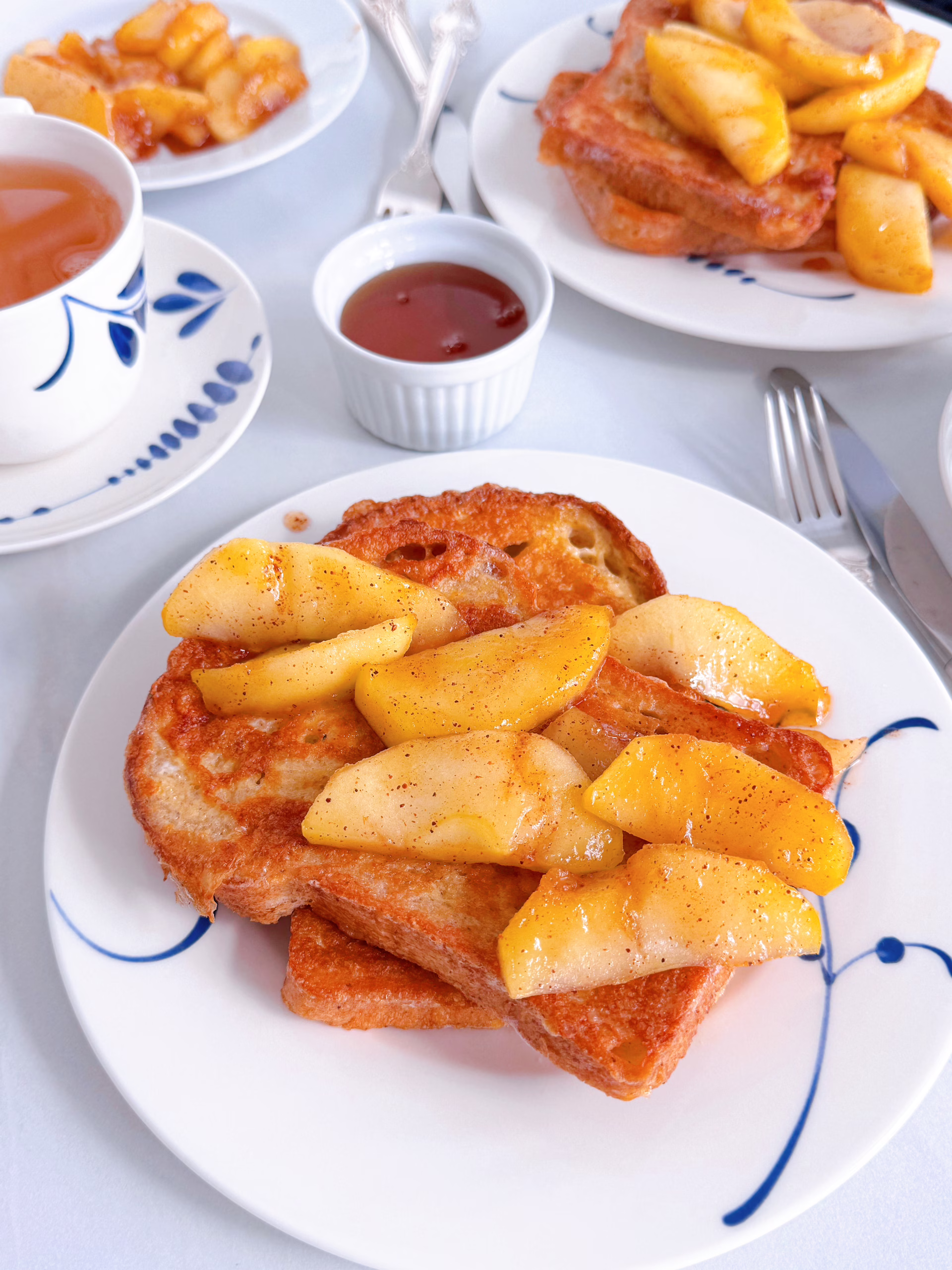 тост з яблуками